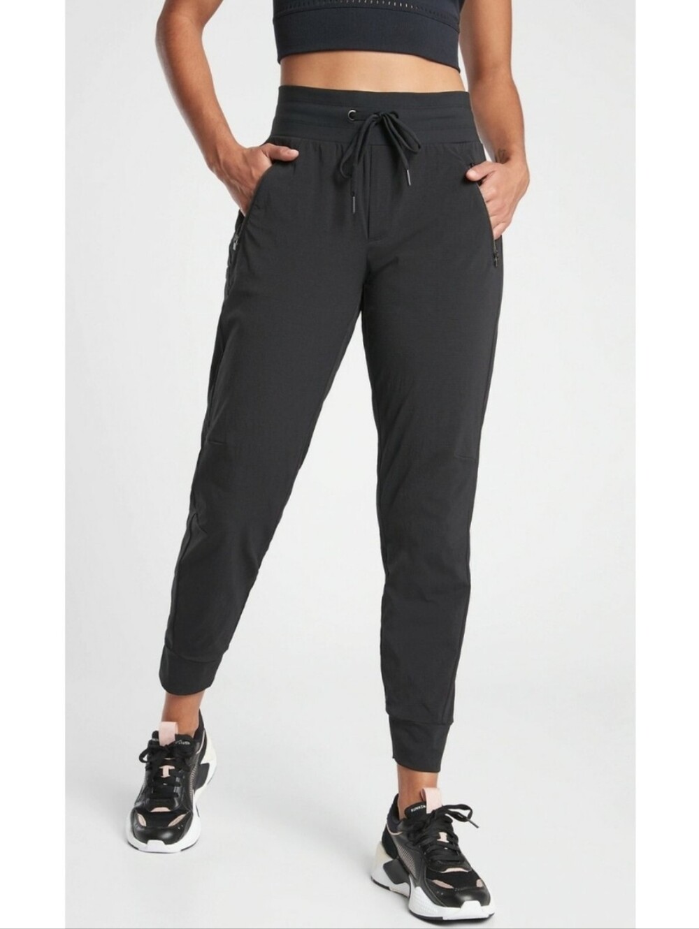 Athleta Trekkie North High Rise Joggers Size 10 In Black